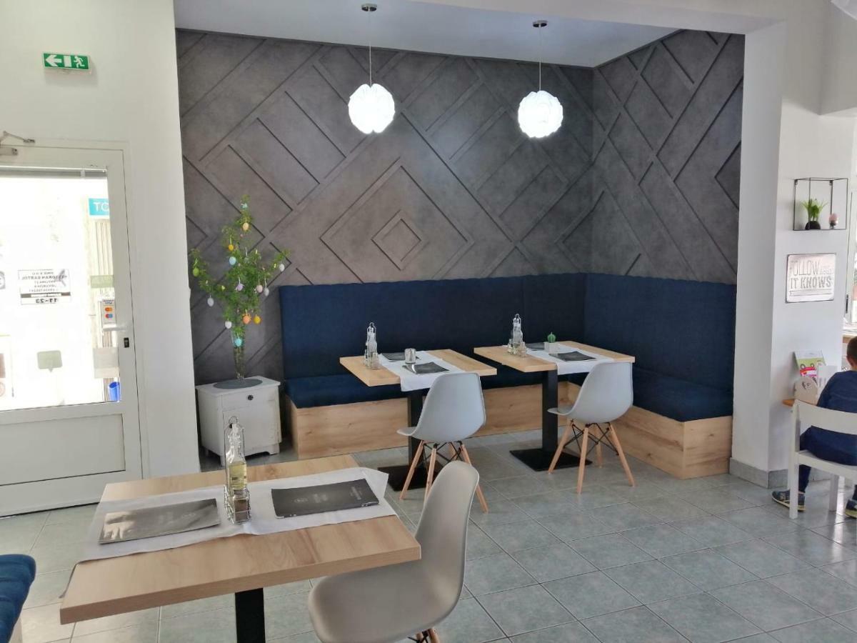 Restoran Bartol Hotel Rovanjska Buitenkant foto