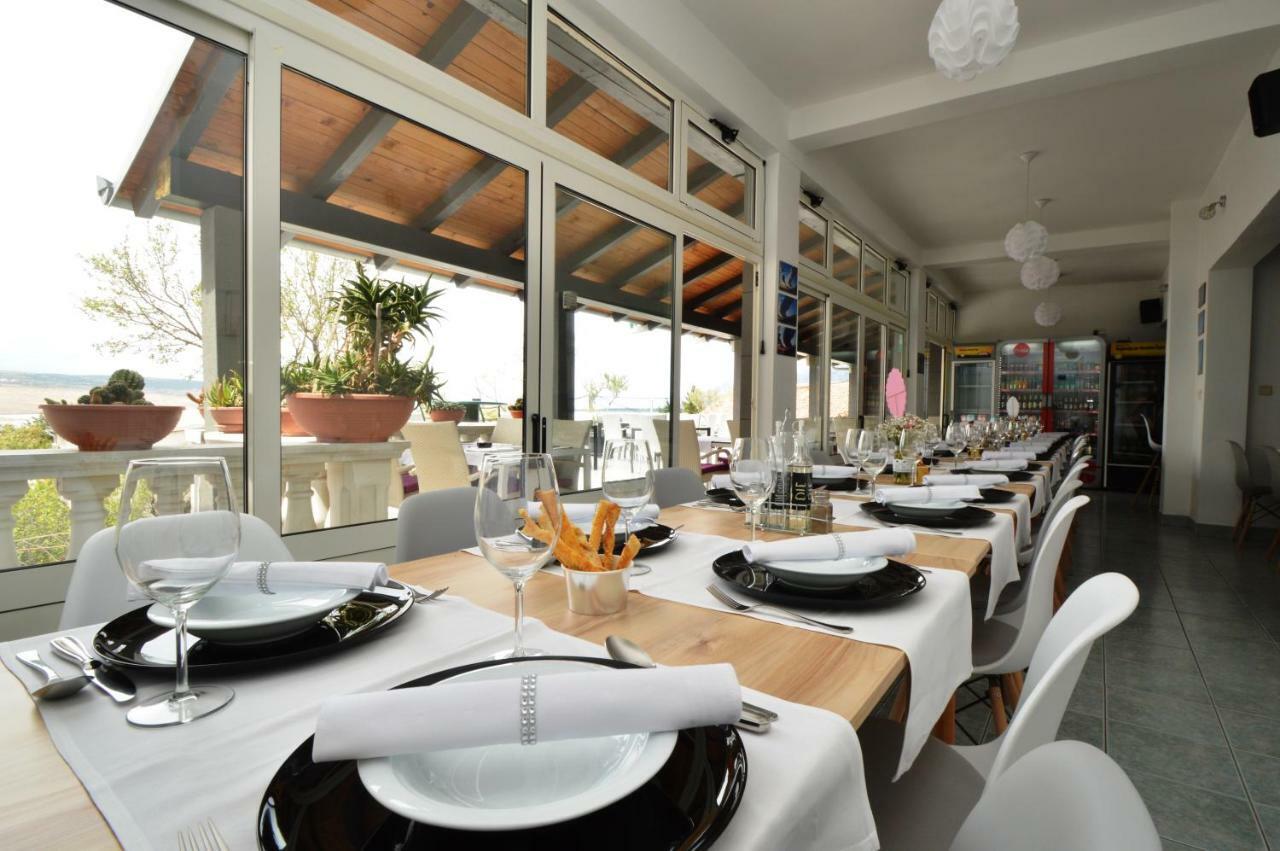 Restoran Bartol Hotel Rovanjska Buitenkant foto
